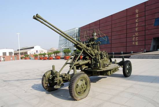 65式37mm双管高射炮